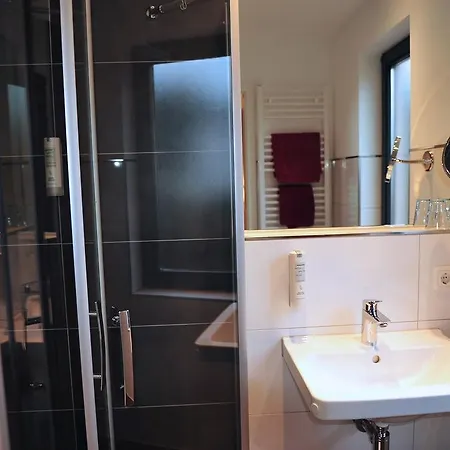 Hotel Hotel/restaurant Zum Wiesengrund 3*