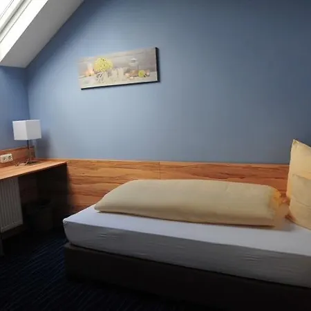 Hotel Hotel/restaurant Zum Wiesengrund 3*